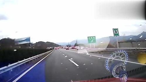 国产奔驰高速超车视频,惊险瞬间见证速度与激情