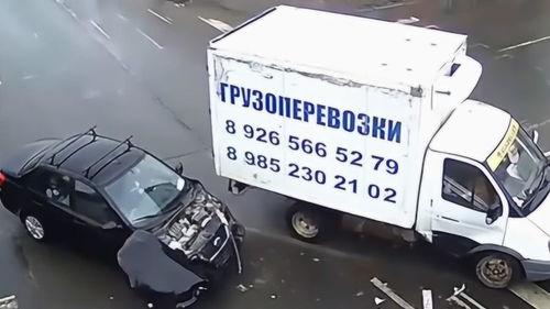 国产车正面碰撞货车视频,惊心动魄的瞬间