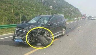 国产车正面碰撞货车视频,惊心动魄的瞬间