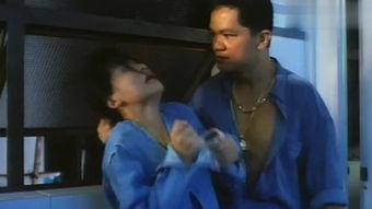 张卫健吐槽国产电影视频